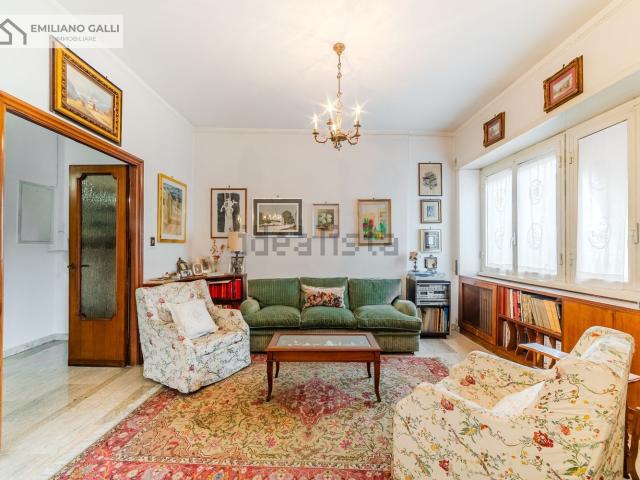 Appartamento in vendita di 157 m² in Via Antonio d&apos Achiardi, 23