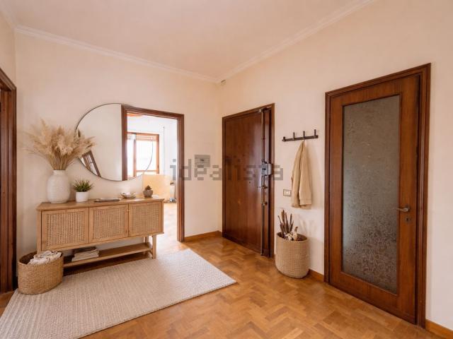 Appartamento in vendita di 157 m² in Via Antonio Schivardi, 21