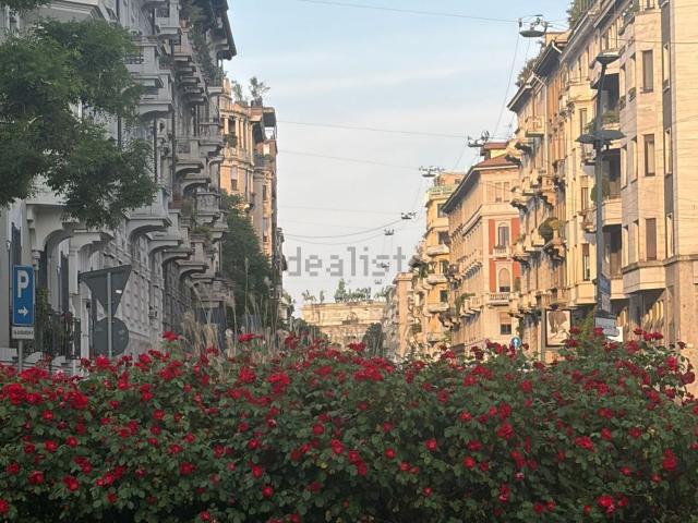 Appartamento in vendita di 157 m² in Via Abbondio Sangiorgio