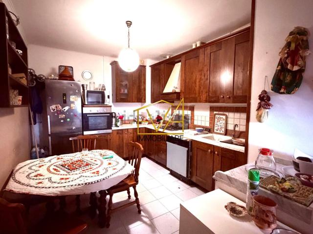 Appartamento in vendita di 157 m² in Via Giuseppe Garibaldi