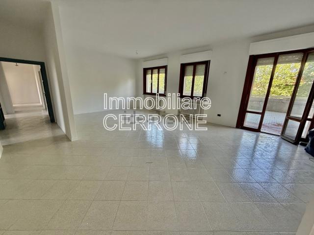 Appartamento in vendita di 157 m² in Via Giuseppe Verdi