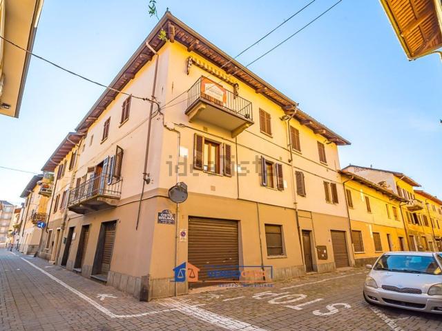 Appartamento in vendita di 157 m² in Via Guglielmo Baldessano, 8