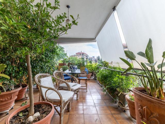 Appartamento in vendita di 157 m² in Via di Bravetta