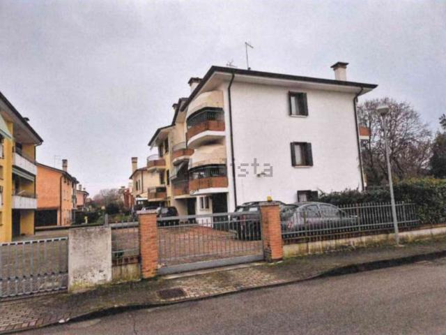 Appartamento in vendita di 157 m² in Via Egidio Montagner