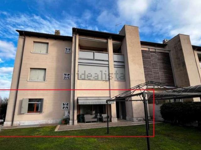 Appartamento in vendita di 157 m² in Via Europa, 2