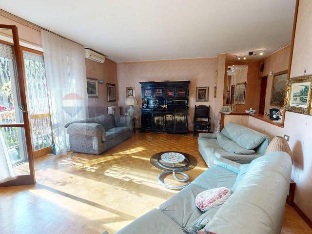 Appartamento in vendita di 157 m² in Via Mac Mahon, 110