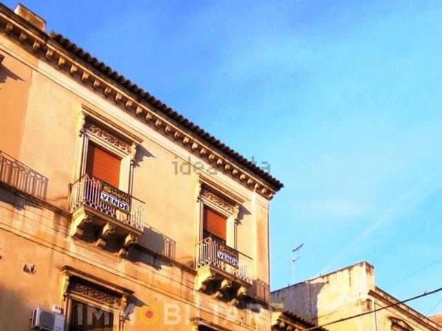 Appartamento in vendita di 157 m² in Via San Teresa, 6