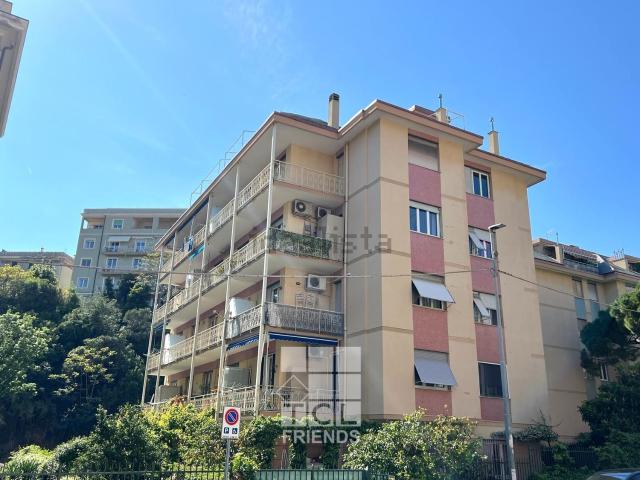 Appartamento in vendita di 157 m² in Via Stefano Castagnola, 27