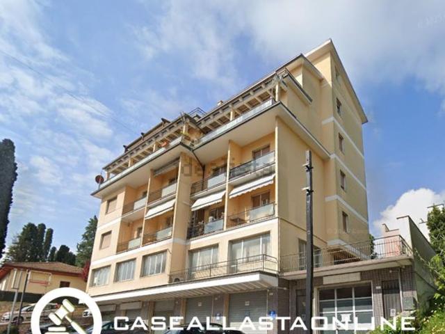 Appartamento in vendita di 157 m² in Via Panfilo