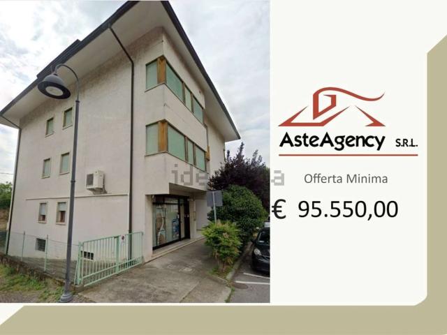 Appartamento in vendita di 157 m² in Via Papa Giovanni XXIII, 6