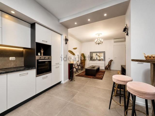 Appartamento in vendita di 157 m² in Via Piazzini, 28