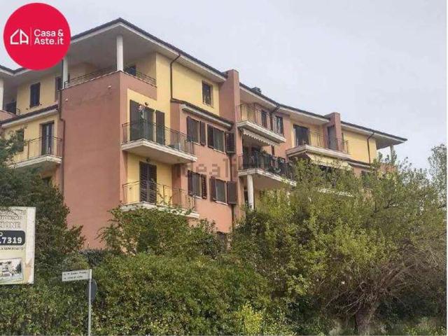 Appartamento in vendita di 157 m² in Via Robert Baden Powell, 16