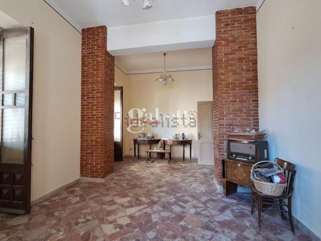 Appartamento in vendita di 157 m² in Via Roma, 37