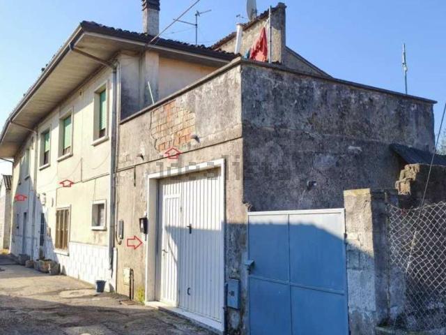 Appartamento in vendita di 157 m² in Via Risorgimento