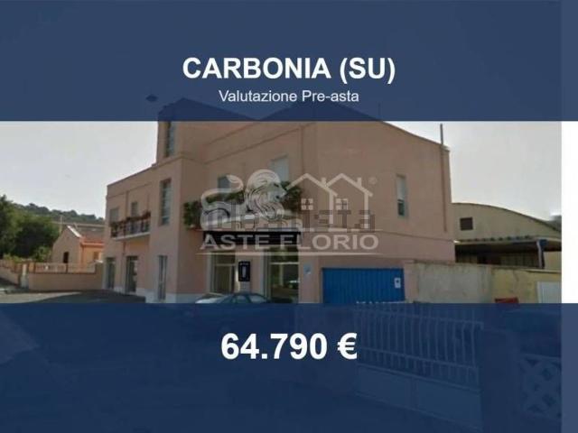 Appartamento in vendita di 157 m² in Via Trexenta, 5