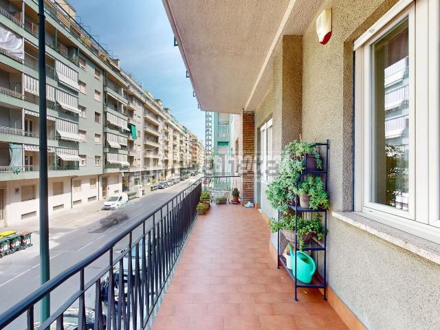 Appartamento in vendita di 157 m² in Via Tripoli, 115