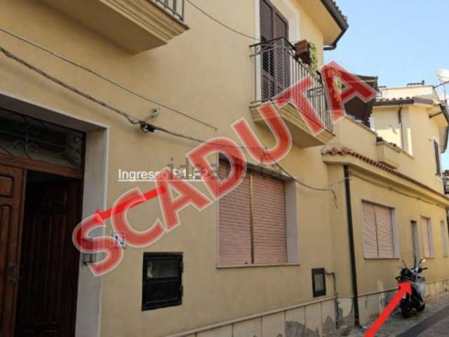 Appartamento in vendita di 157 m² in Via Zirgone
