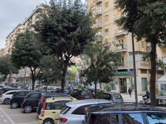 Appartamento in vendita di 157 m² in Viale Alcide De Gasperi, 26