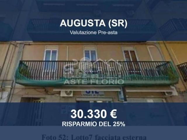 Appartamento in vendita di 157 m² in Viale Italia, 61