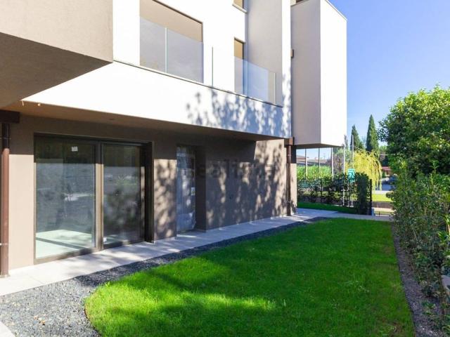 Appartamento in vendita di 157 m² in Largo C. Monteverdi, 9