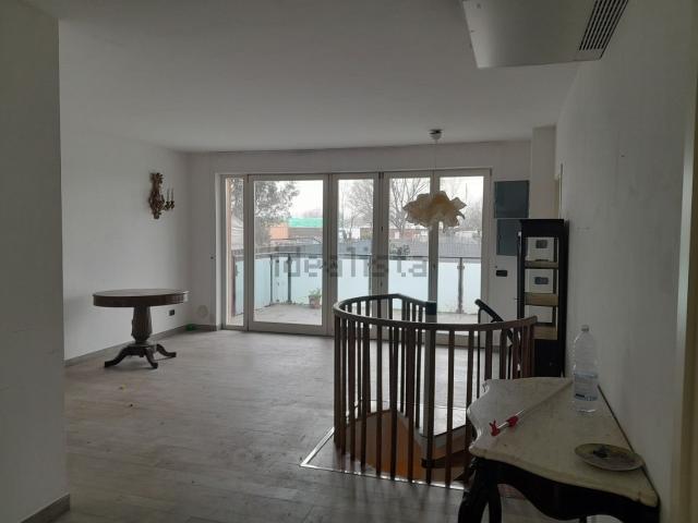 Appartamento in vendita di 158 m² in Via Camillo Guidelli