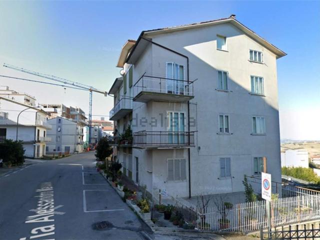 Appartamento in vendita di 158 m² in Via Alessandro Manzoni, 19