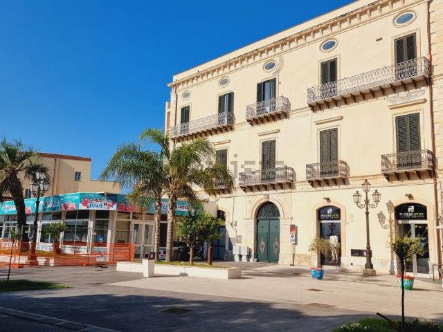 Appartamento in vendita di 158 m² in Via Giacomo Medici, 14