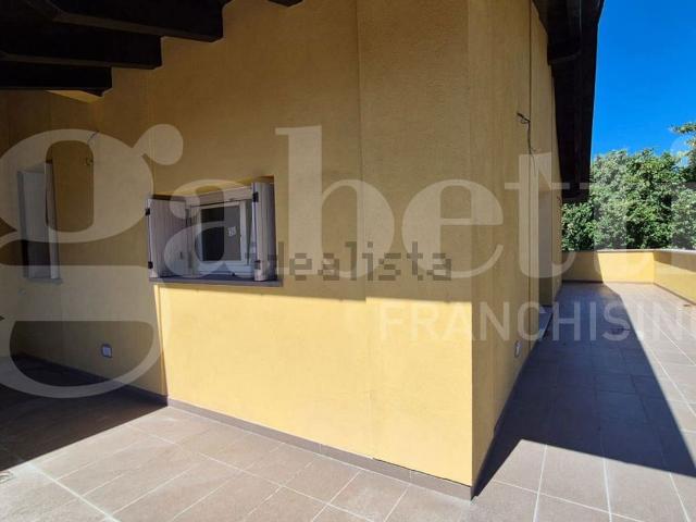 Appartamento in vendita di 158 m² in Via Giacomo Morigi, 27
