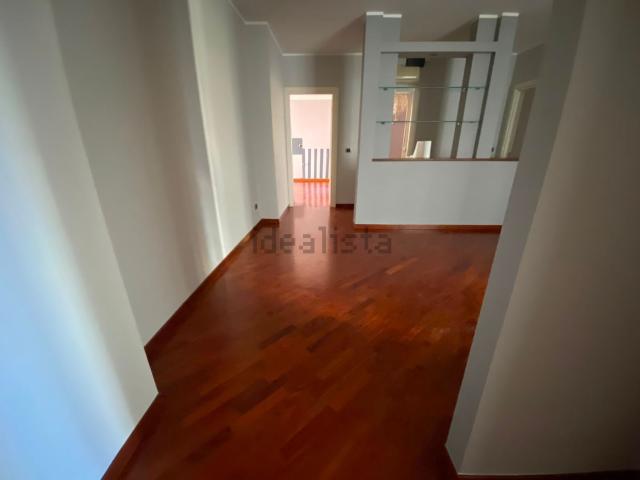 Appartamento in vendita di 158 m² in Via Giandomenico Romagnosi, 11