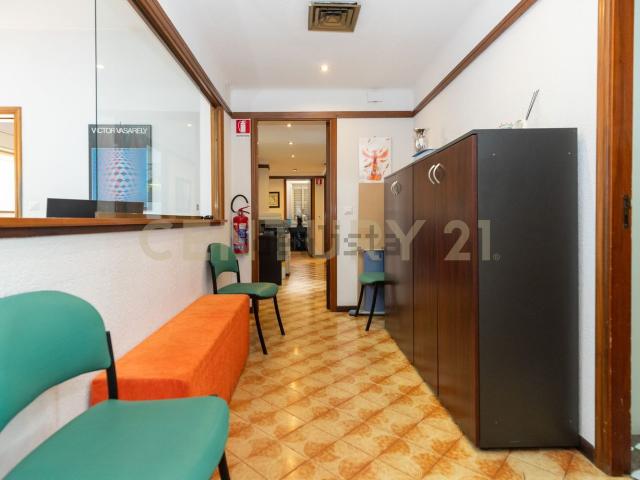 Appartamento in vendita di 158 m² in Via Grazia Deledda, 2