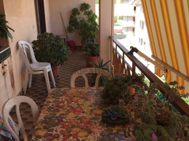 Appartamento in vendita di 158 m² in Via Salvo d&apos Acquisto