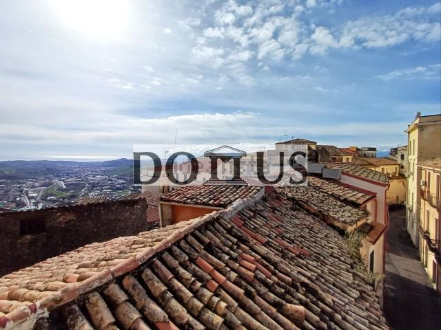 Appartamento in vendita di 158 m² in Via San Francesco di Paola, 21