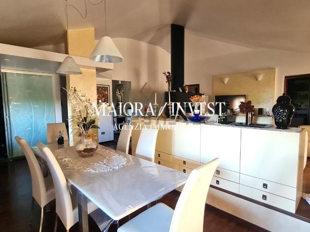 Appartamento in vendita di 158 m² in Via Spagnoli