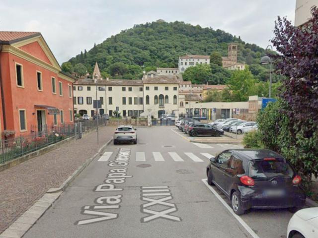 Appartamento in vendita di 158 m² in Via Papa Giovanni XXIII