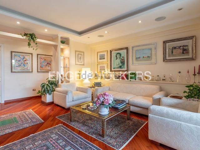 Appartamento in vendita di 158 m² in Via Robert Musil