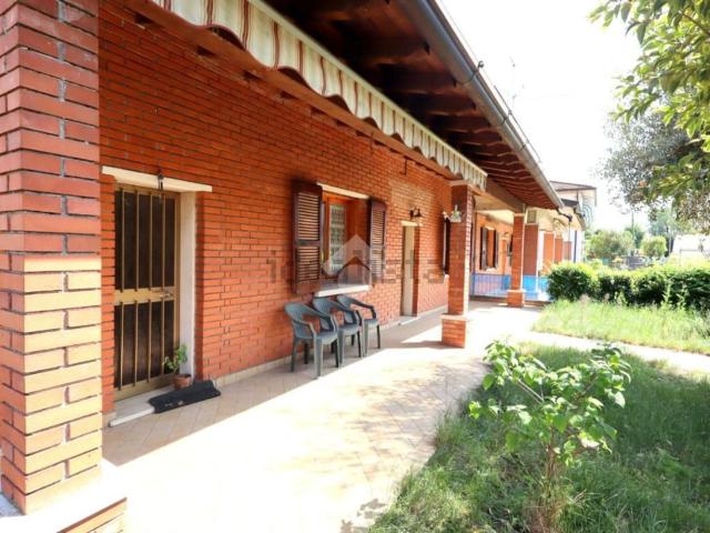 Appartamento in vendita di 158 m² in Via Vincenzo Bellini, 16