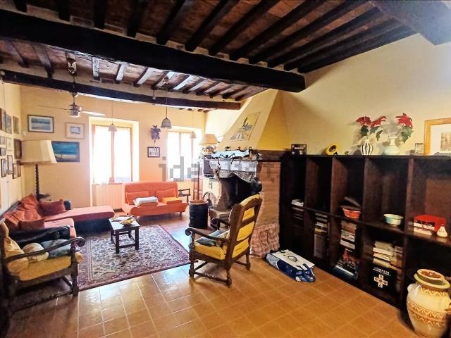 Appartamento in vendita di 158 m² in Corso Giuseppe Garibaldi, 18