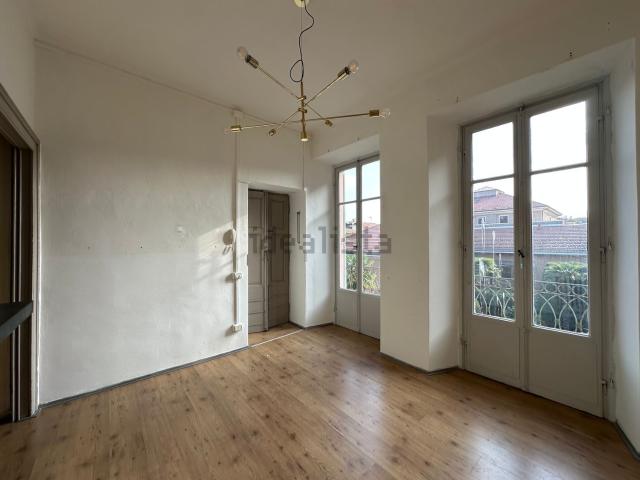 Appartamento in vendita di 158 m² in Corso Liberazione, 83