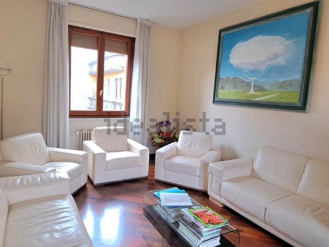 Appartamento in vendita di 158 m² in Piazza della Stazione