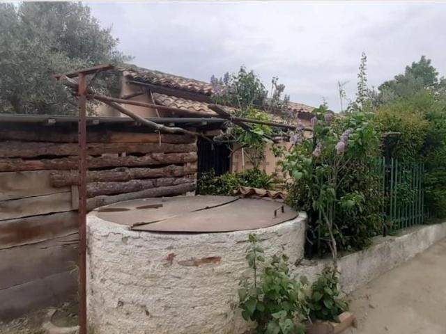 Appartamento in vendita di 159 m² in Via Giacomo Leopardi