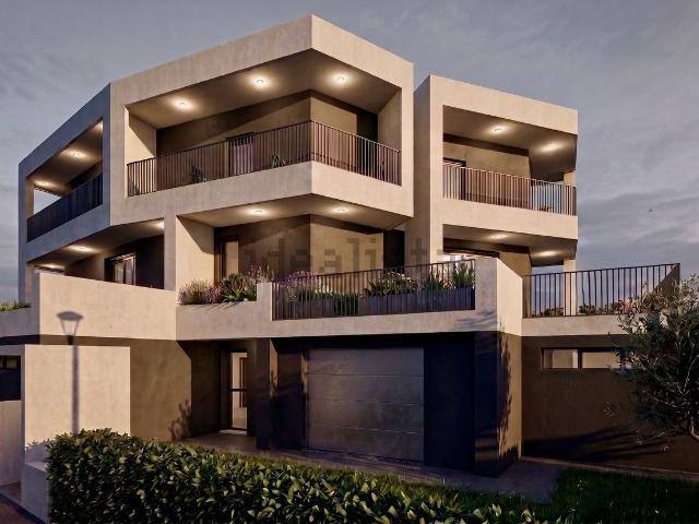 Appartamento in vendita di 159 m² in Via L. Dona&apos , 31