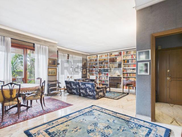 Appartamento in vendita di 159 m² in Via Nomentana, 907