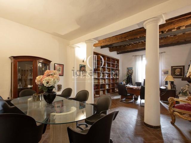 Appartamento in vendita di 159 m² in Via San Martino, 38