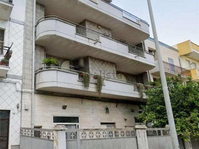 Appartamento in vendita di 159 m² in Viale Maria Santissima Ausiliatrice, 82