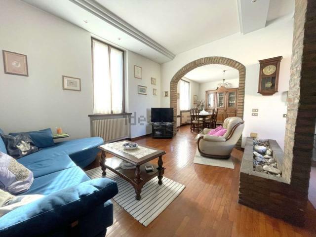 Appartamento in vendita di 159 m² in Piazza Foro Boario