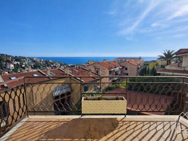 Appartamento in vendita di 159 m² in Strada San Lorenzo