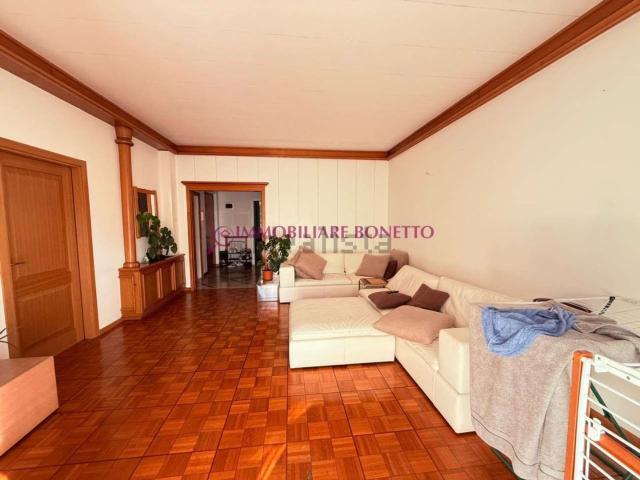 Appartamento in vendita di 160 m²