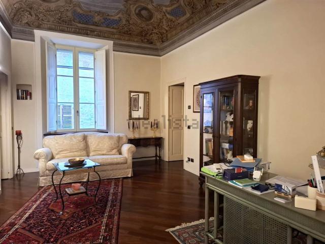 Appartamento in vendita di 160 m²