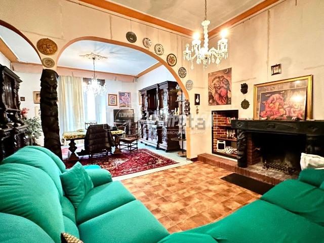 Appartamento in vendita di 160 m²