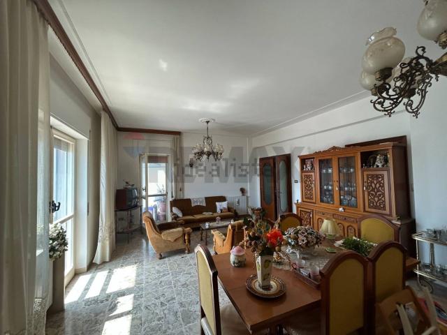 Appartamento in vendita di 160 m²